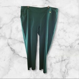 Elegant Green Women's Pants